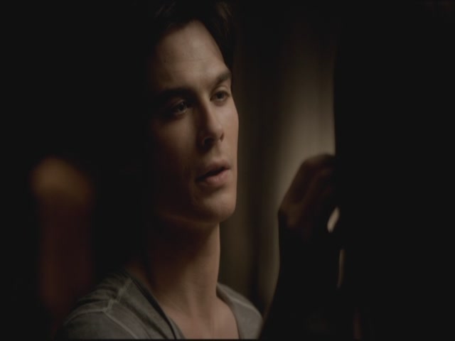 VampireDiariesWorld-dot-org-S3TVD_3x06SmellsLikeTeenSpirit1887.jpg