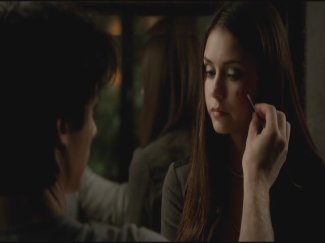 VampireDiariesWorld-dot-org-S3TVD_3x06SmellsLikeTeenSpirit1888.jpg