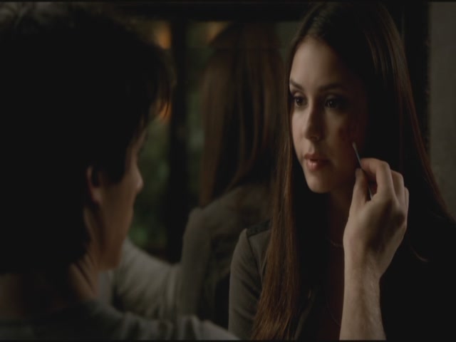 VampireDiariesWorld-dot-org-S3TVD_3x06SmellsLikeTeenSpirit1890.jpg