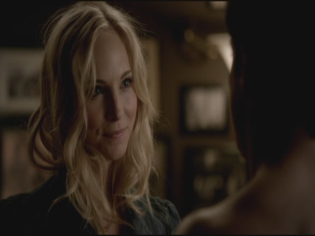 VampireDiariesWorld-dot-org-S3TVD_3x06SmellsLikeTeenSpirit1934.jpg