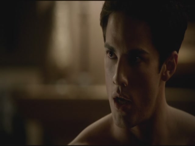 VampireDiariesWorld-dot-org-S3TVD_3x06SmellsLikeTeenSpirit1965.jpg