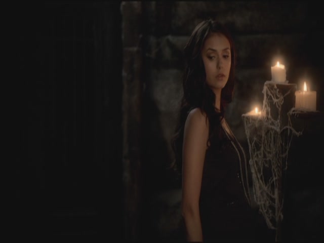 VampireDiariesWorld-dot-org-S3TVD_3x06SmellsLikeTeenSpirit1992.jpg