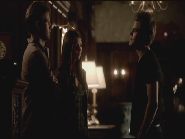 VampireDiariesWorld-dot-org-S3TVD_3x06SmellsLikeTeenSpirit2071.jpg