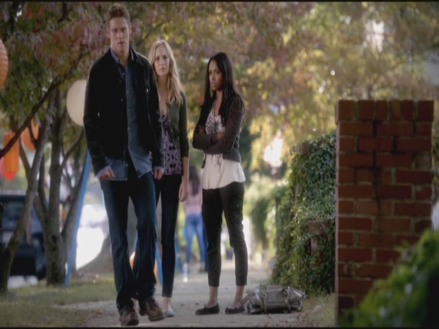 VampireDiariesWorld-dot-org-S3TVD_3x07GhostWorld0294.jpg