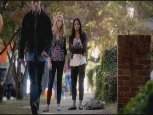 VampireDiariesWorld-dot-org-S3TVD_3x07GhostWorld0296.jpg