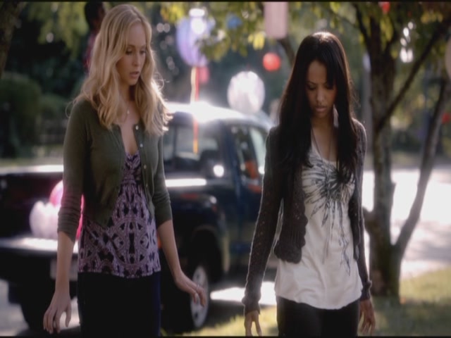 VampireDiariesWorld-dot-org-S3TVD_3x07GhostWorld0317.jpg