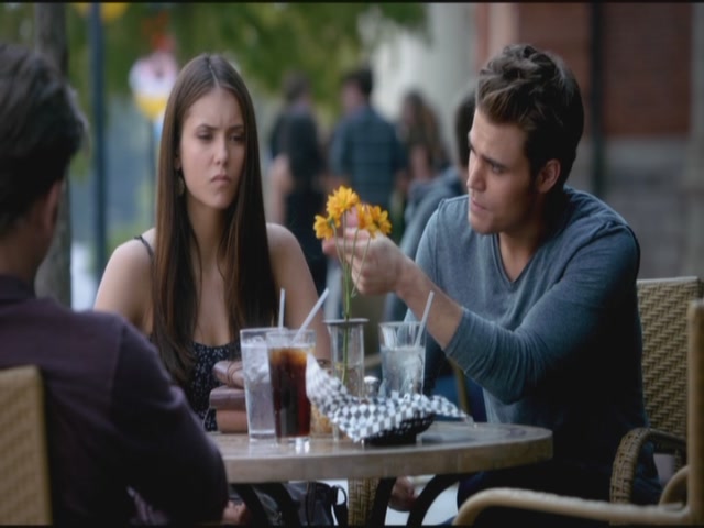 VampireDiariesWorld-dot-org-S3TVD_3x07GhostWorld0406.jpg