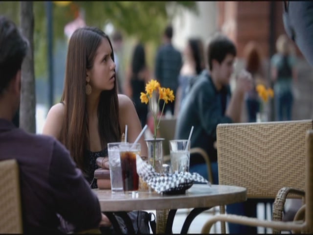 VampireDiariesWorld-dot-org-S3TVD_3x07GhostWorld0415.jpg