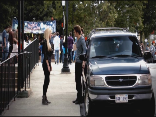 VampireDiariesWorld-dot-org-S3TVD_3x07GhostWorld0646.jpg