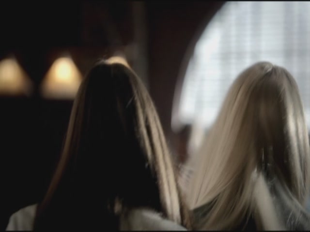 VampireDiariesWorld-dot-org-S3TVD_3x07GhostWorld0828.jpg