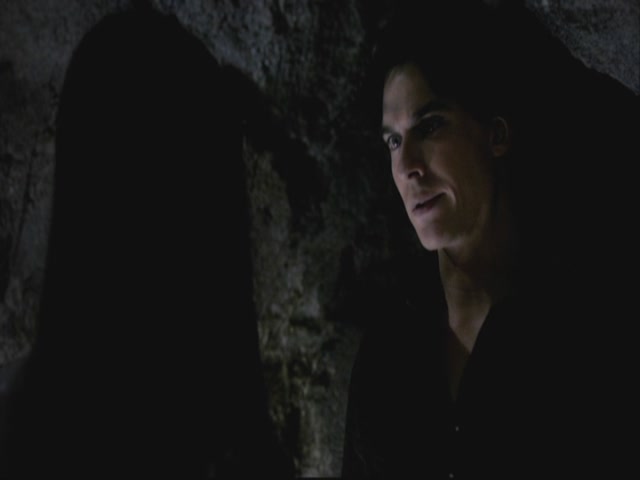 VampireDiariesWorld-dot-org-S3TVD_3x08OrdinaryPeople0030.jpg