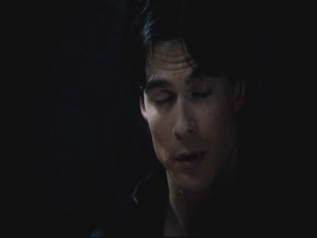 VampireDiariesWorld-dot-org-S3TVD_3x08OrdinaryPeople0204.jpg