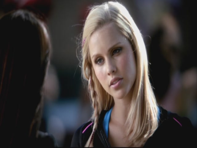 VampireDiariesWorld-dot-org-S3TVD_3x08OrdinaryPeople0286.jpg