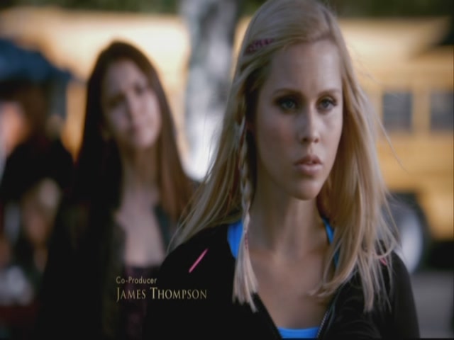 VampireDiariesWorld-dot-org-S3TVD_3x08OrdinaryPeople0309.jpg