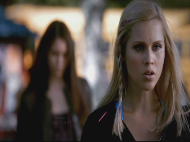 VampireDiariesWorld-dot-org-S3TVD_3x08OrdinaryPeople0311.jpg