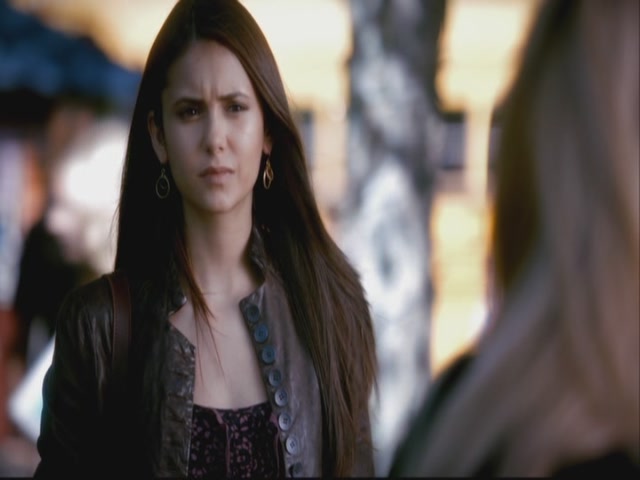 VampireDiariesWorld-dot-org-S3TVD_3x08OrdinaryPeople0316.jpg