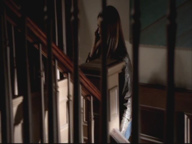 VampireDiariesWorld-dot-org-S3TVD_3x08OrdinaryPeople0471.jpg