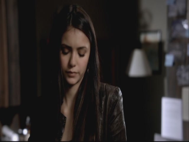 VampireDiariesWorld-dot-org-S3TVD_3x08OrdinaryPeople0503.jpg