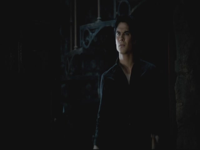 VampireDiariesWorld-dot-org-S3TVD_3x08OrdinaryPeople0526.jpg