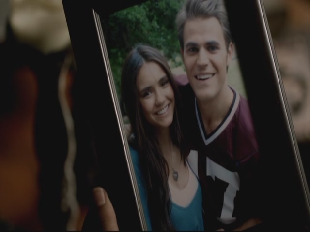 VampireDiariesWorld-dot-org-S3TVD_3x08OrdinaryPeople1053.jpg