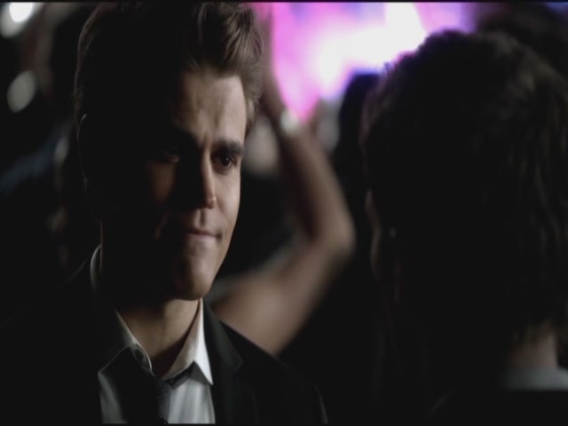 VampireDiariesWorld-dot-org-S3TVD_3x09Homecoming1035.jpg