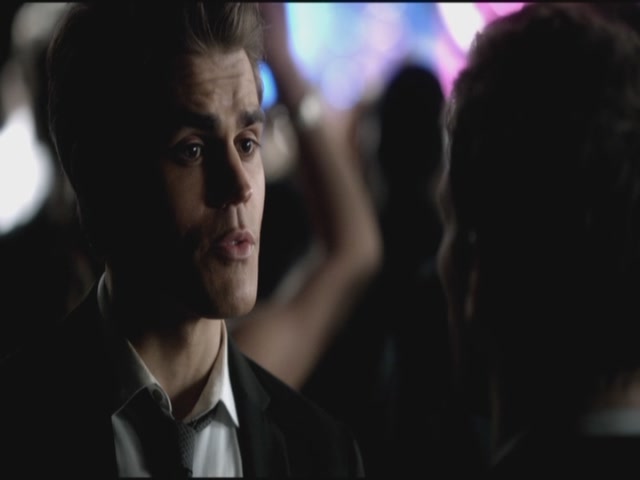 VampireDiariesWorld-dot-org-S3TVD_3x09Homecoming1037.jpg