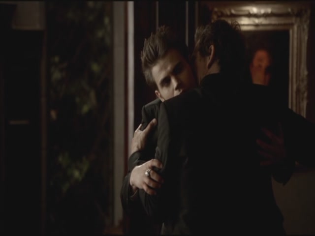 VampireDiariesWorld-dot-org-S3TVD_3x09Homecoming1140.jpg