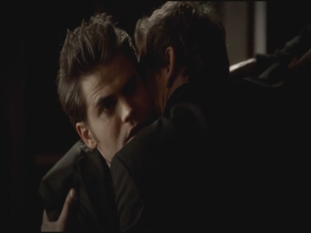 VampireDiariesWorld-dot-org-S3TVD_3x09Homecoming1143.jpg