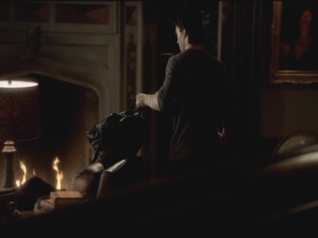 VampireDiariesWorld-dot-org-S3TVD_3x09Homecoming1159.jpg