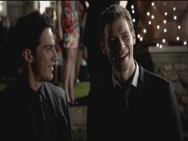 VampireDiariesWorld-dot-org-S3TVD_3x09Homecoming1172.jpg