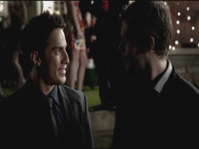 VampireDiariesWorld-dot-org-S3TVD_3x09Homecoming1174.jpg