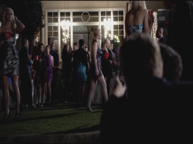 VampireDiariesWorld-dot-org-S3TVD_3x09Homecoming1180.jpg