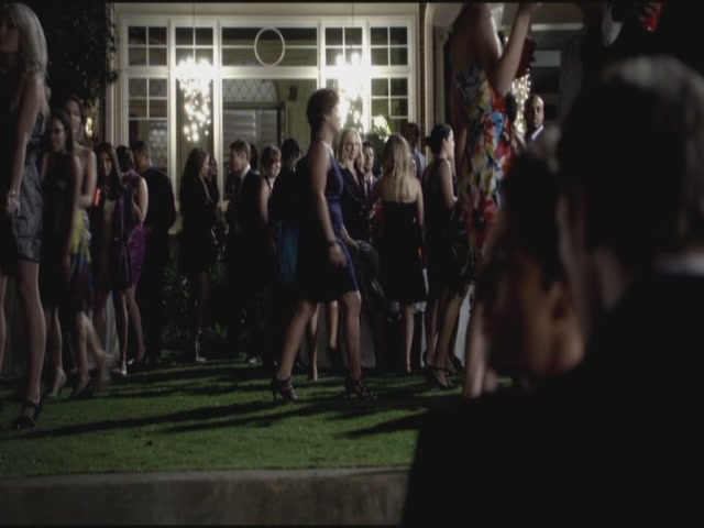 VampireDiariesWorld-dot-org-S3TVD_3x09Homecoming1188.jpg