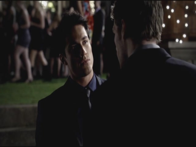 VampireDiariesWorld-dot-org-S3TVD_3x09Homecoming1190.jpg