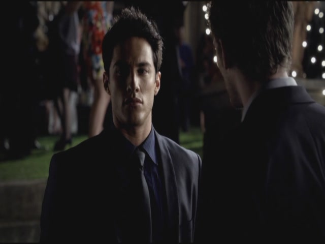 VampireDiariesWorld-dot-org-S3TVD_3x09Homecoming1197.jpg