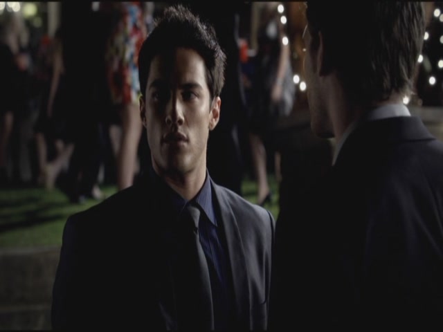 VampireDiariesWorld-dot-org-S3TVD_3x09Homecoming1198.jpg