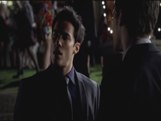 VampireDiariesWorld-dot-org-S3TVD_3x09Homecoming1199.jpg