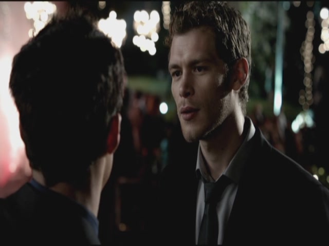 VampireDiariesWorld-dot-org-S3TVD_3x09Homecoming1201.jpg