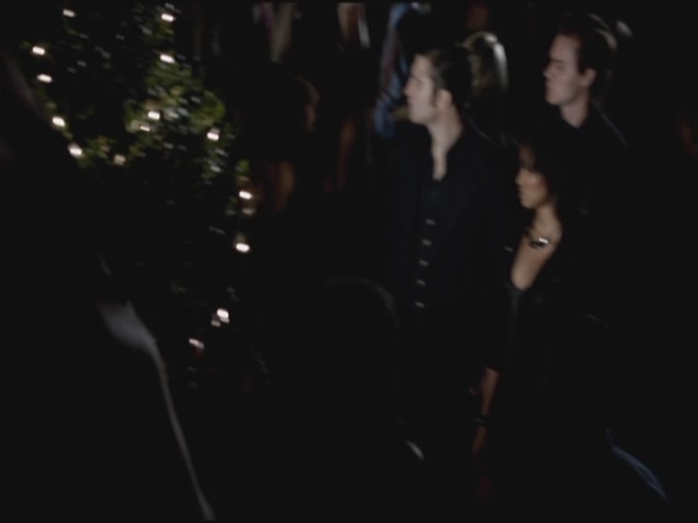 VampireDiariesWorld-dot-org-S3TVD_3x09Homecoming1209.jpg