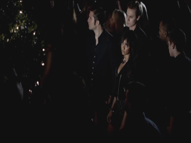 VampireDiariesWorld-dot-org-S3TVD_3x09Homecoming1211.jpg