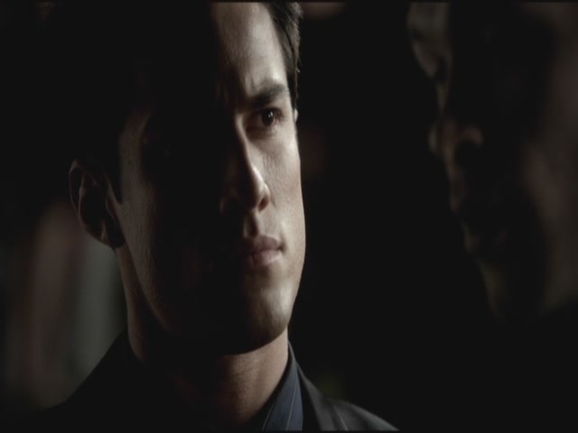 VampireDiariesWorld-dot-org-S3TVD_3x09Homecoming1219.jpg