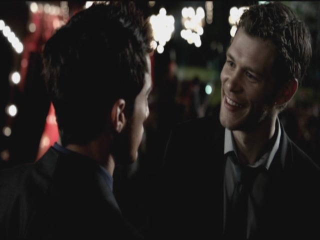 VampireDiariesWorld-dot-org-S3TVD_3x09Homecoming1239.jpg