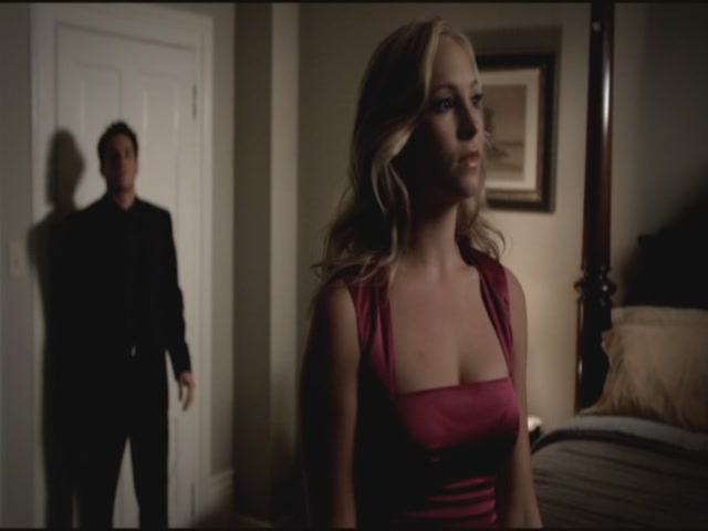 VampireDiariesWorld-dot-org-S3TVD_3x09Homecoming1248.jpg