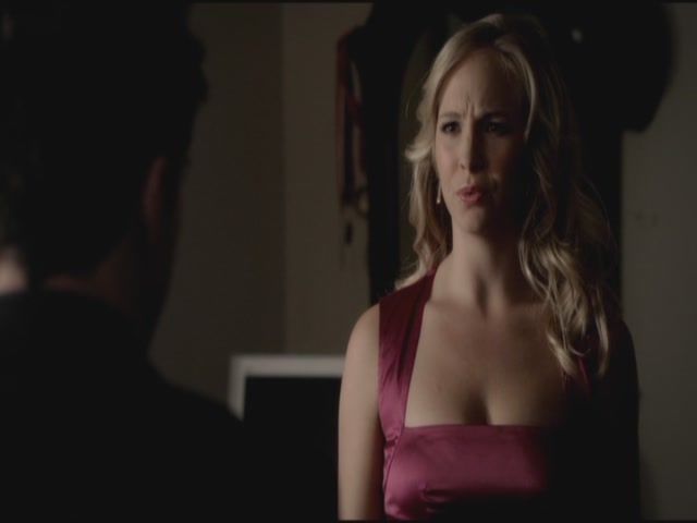 VampireDiariesWorld-dot-org-S3TVD_3x09Homecoming1260.jpg