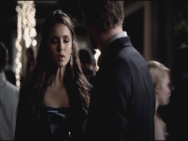 VampireDiariesWorld-dot-org-S3TVD_3x09Homecoming1297.jpg