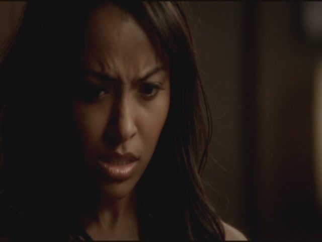 VampireDiariesWorld-dot-org-S3TVD_3x09Homecoming1430.jpg