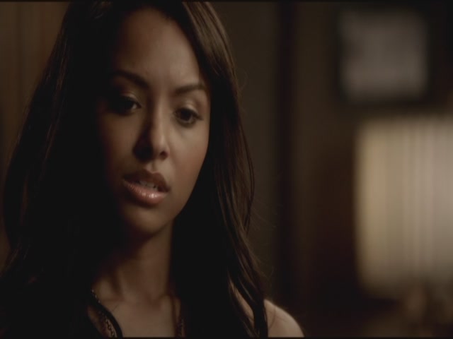 VampireDiariesWorld-dot-org-S3TVD_3x09Homecoming1436.jpg