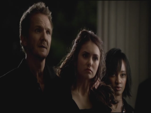 VampireDiariesWorld-dot-org-S3TVD_3x09Homecoming1556.jpg