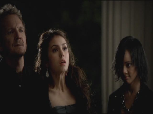 VampireDiariesWorld-dot-org-S3TVD_3x09Homecoming1640.jpg