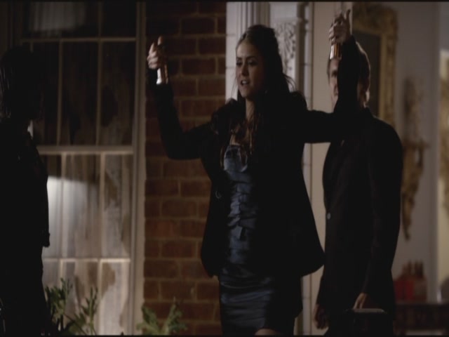 VampireDiariesWorld-dot-org-S3TVD_3x09Homecoming1659.jpg